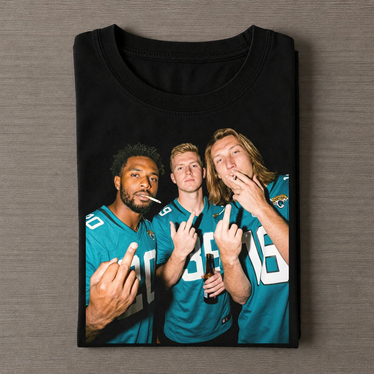 CL39 & AA20 & TL16 Jaguars Football T-shirt