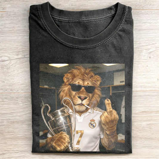 WACKY ANIMAL FOOTBALL FUNNY MEME T-SHIRT
